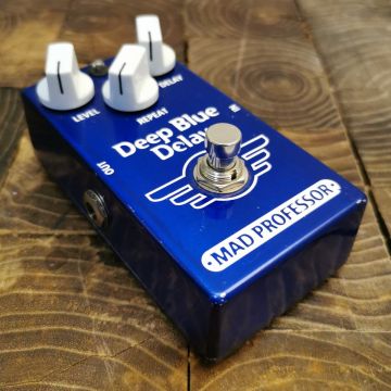 PEDALE CHITARRA MAD PROFESSOR DEEP BLUE DELAY USATO