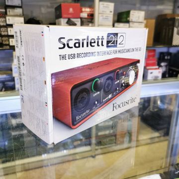 SCHEDA AUDIO FOCUSRITE SCARLETT 2I2 USATA