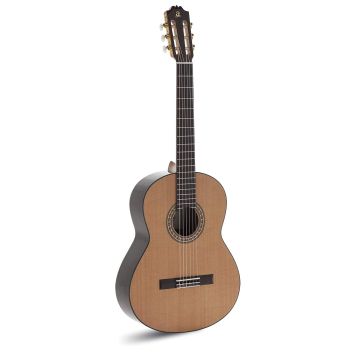 Chitarra Classica Admira A6 cedro